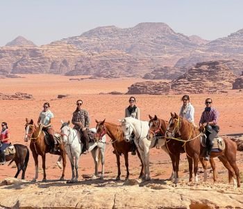 Exploring Wadi Rum on horseback